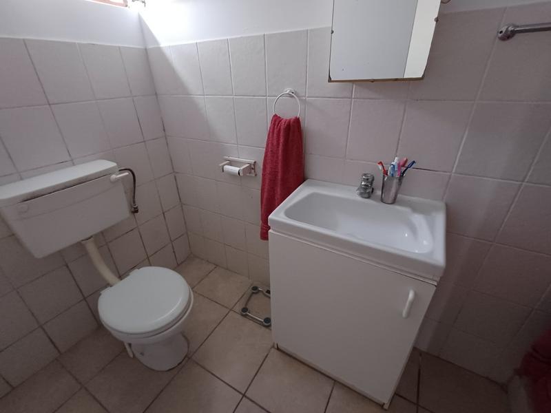 3 Bedroom Property for Sale in De Kelders Western Cape